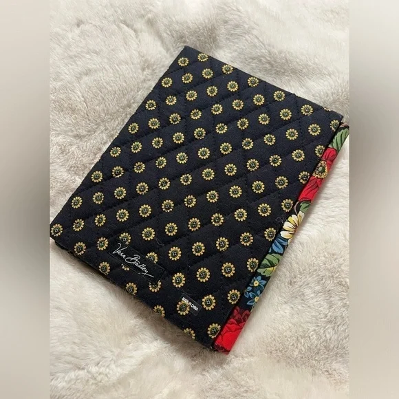 Vera Bradley cloth quilted picture frame, double sided holds 2 pictures - Picture 5 of 10